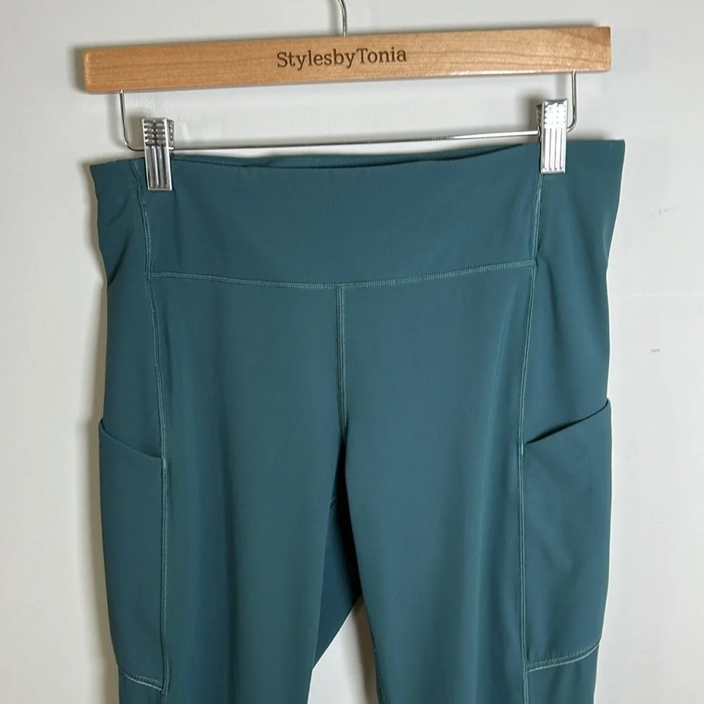 Lululemon Speed Up Crop 21 inch Luxtreme Green Teal Shadow Sz 8